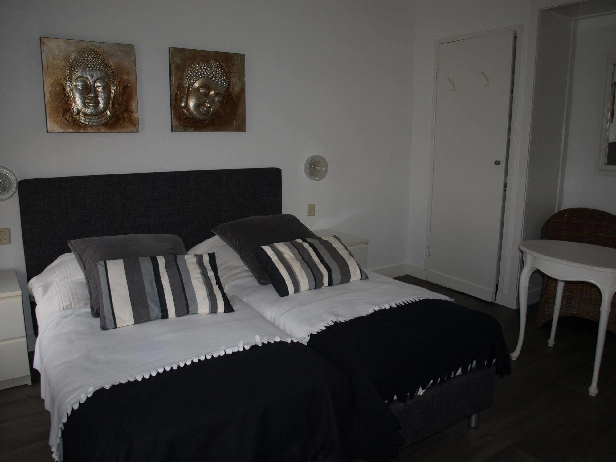 Hendriks Apartment *